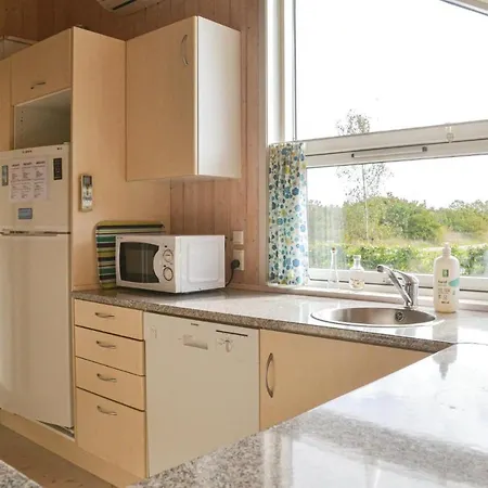 Prázdninový dům Nice In With Kitchen Hovborg