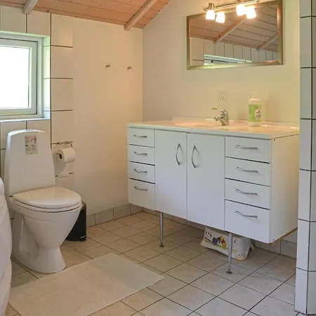Nice In With Kitchen Hovborg